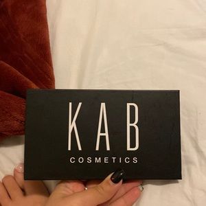 KAB COSMETICS Eyeshadow palette